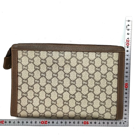 Authentic Vintage GUCCI PLUS GG Clutch - Picture 3 of 10